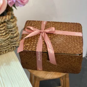 Postpartum Serenity Gift Basket - Hadiah Untuk Ibu Bersalin