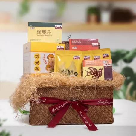 Heavenly Blessings Postpartum Gift Basket - Set Hadiah Khas Untuk Ibu Lepas Bersalin