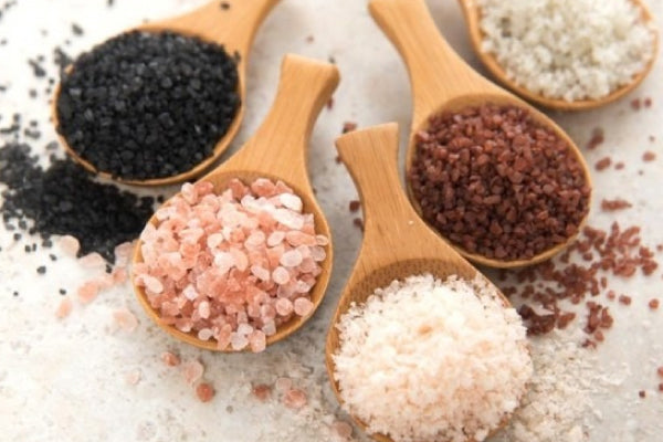 Choosing the Right Salt for Your Health: 5 Key Differences Between Bamboo Salt, Sea Salt, and Pink Salt