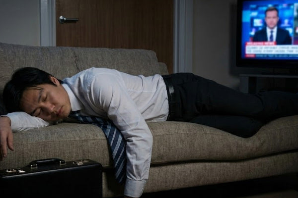 Still Tired After Drinking 3 Cups of Coffee? Truth About "Chronic Fatigue" for Office Workers