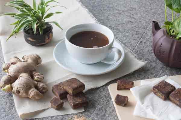 Q-BEES Ginger-Molasses Tea Cinnamon