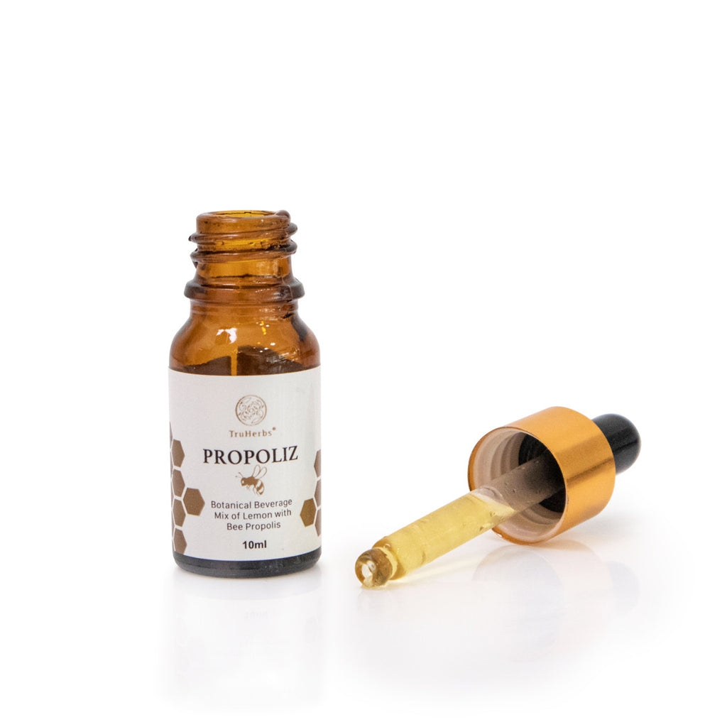 Green propolis extract gathered from Baccharis dracunculifolia (Alecrim) containing high levels of natural flavonoids.
